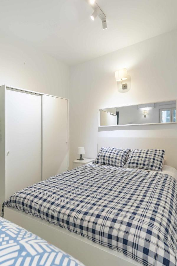 Appartamento Apartamento céntrico y confortable Madrid Esterno foto